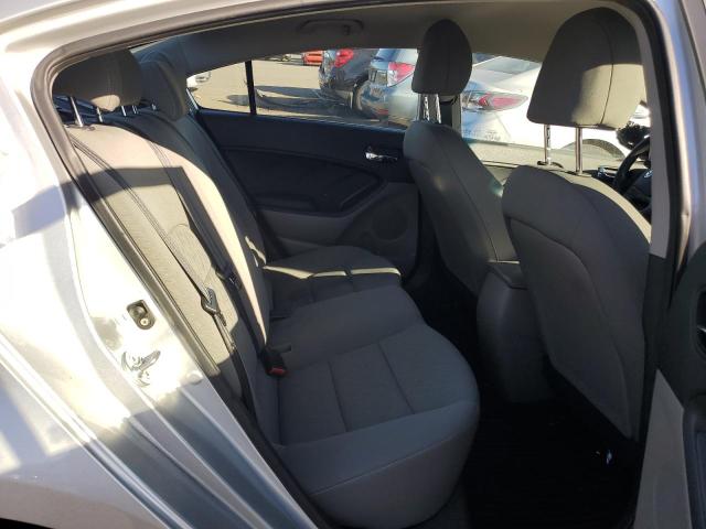 Photo 10 from auction – 2016 KIA FORTE LX with VIN KNAFK4A60G5550145
