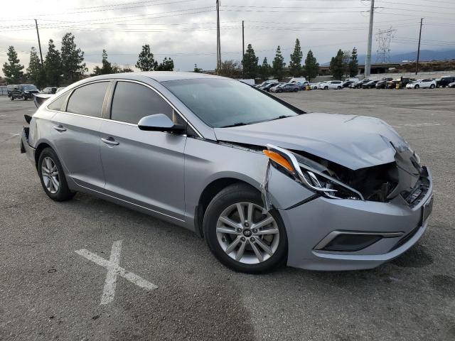 Photo 4 from auction – 2017 HYUNDAI SONATA SE with VIN 5NPE24AF9HH583323