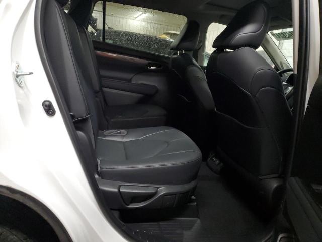 Photo 11 from auction – 2023 TOYOTA HIGHLANDER with VIN 5TDKDRBH9PS041223