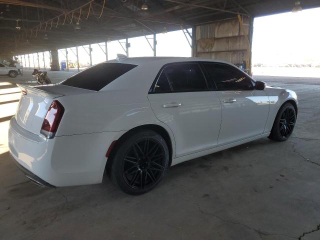Photo 3 from auction – 2018 CHRYSLER 300 S with VIN 2C3CCABG8JH214028