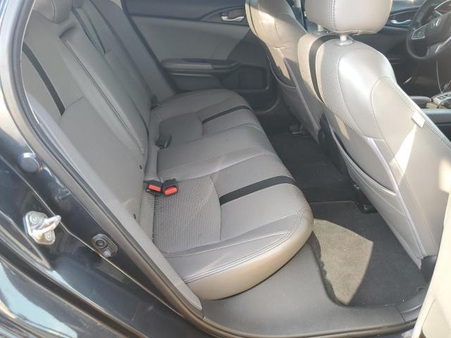 Photo 10 from auction – 2018 HONDA CIVIC EX with VIN 19XFC2F72JE004755