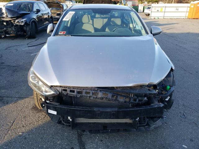 Photo 5 from auction – 2017 HYUNDAI ELANTRA EC with VIN 5NPD94LA4HH130185