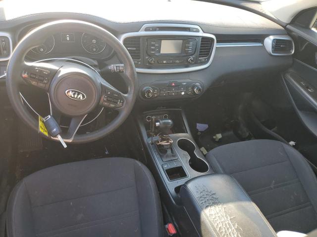 Photo 8 from auction – 2016 KIA SORENTO LX with VIN 5XYPG4A33GG126142