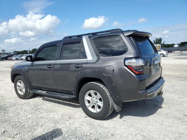 Photo 2 from auction – 2018 TOYOTA 4RUNNER SR with VIN JTEZU5JR1J5167148