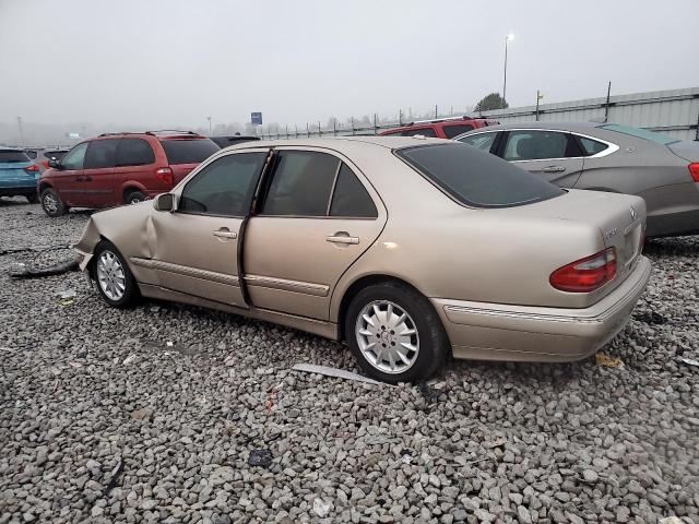 Photo 2 from auction – 2001 MERCEDES-BENZ E 320 with VIN WDBJF65J11B364035