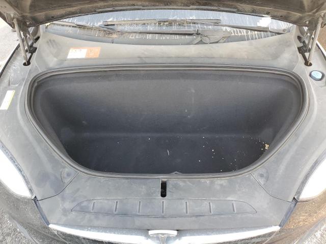 Photo 12 from auction – 2016 TESLA MODEL X with VIN 5YJXCAE21GF015107