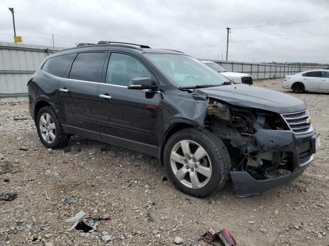Photo 4 from auction – 2017 CHEVROLET TRAVERSE L with VIN 1GNKRGKD3HJ333619