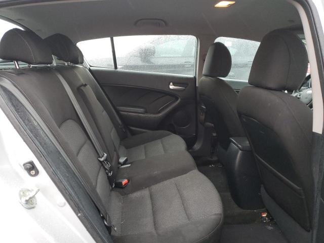 Photo 10 from auction – 2017 KIA FORTE LX with VIN KNAFK5A80H5696344