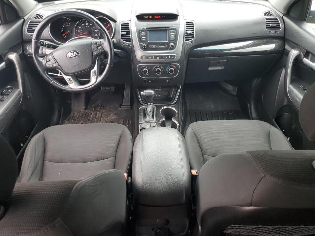 Photo 8 from auction – 2015 KIA SORENTO LX with VIN 5XYKTDA77FG609351