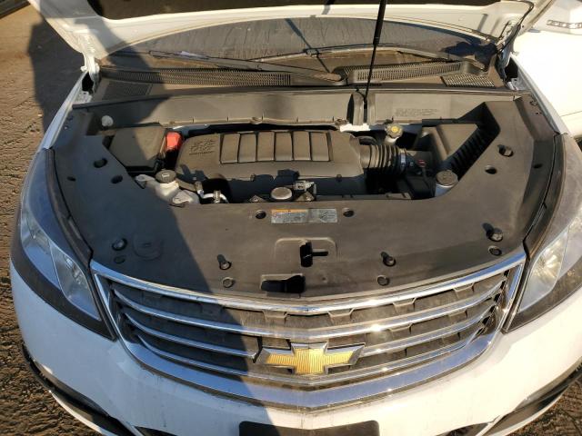 Photo 12 from auction – 2017 CHEVROLET TRAVERSE L with VIN 1GNKVGKD1HJ340211