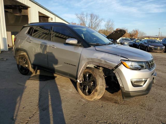 Photo 4 from auction – 2020 JEEP COMPASS LA with VIN 3C4NJDBB9LT139723