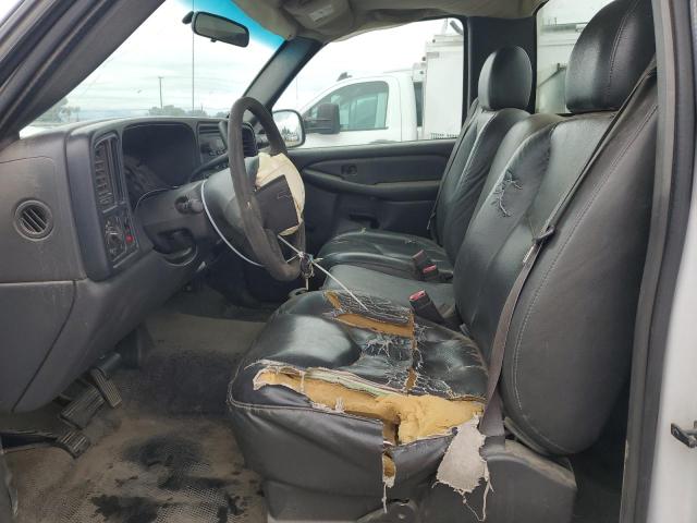 Photo 7 from auction – 2003 CHEVROLET SILVERADO with VIN 1GBHC24U23E279692