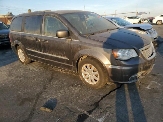 Photo 4 from auction – 2015 CHRYSLER TOWN & COU with VIN 2C4RC1BG3FR600928