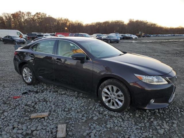Photo 4 from auction – 2013 LEXUS ES 300H with VIN JTHBW1GGXD2006560