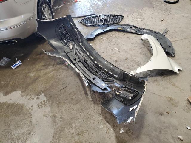 Photo 13 from auction – 2017 BUICK ENCLAVE with VIN 5GAKRBKD5HJ213950