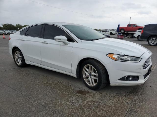 Photo 4 from auction – 2016 FORD FUSION SE with VIN 3FA6P0HD5GR284738
