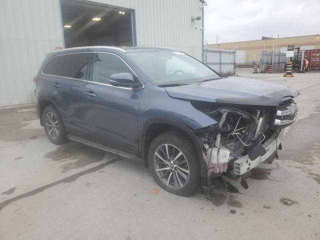 Photo 4 from auction – 2019 TOYOTA HIGHLANDER with VIN 5TDJZRFH4KS950728