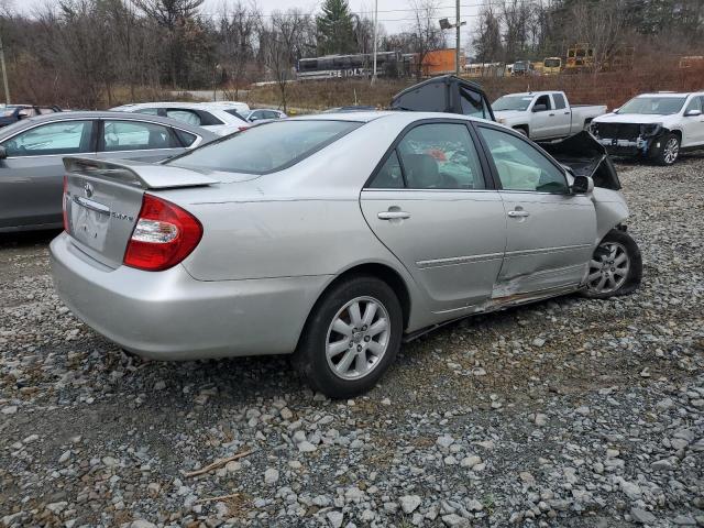Photo 3 from auction – 2004 TOYOTA CAMRY LE with VIN 4T1BE30K14U263735