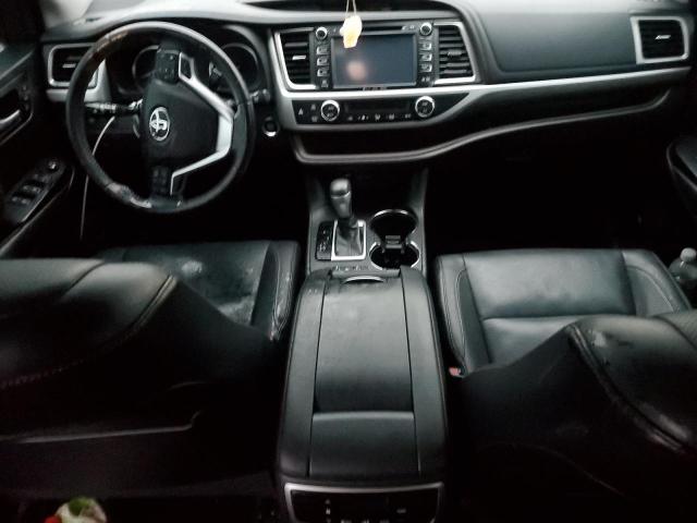 Photo 8 from auction – 2018 TOYOTA HIGHLANDER with VIN 5TDYZRFH7JS282257