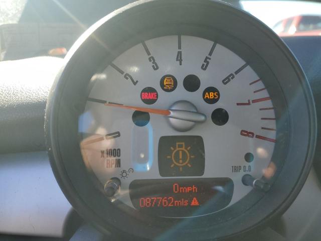 Photo 9 from auction – 2011 MINI COOPER with VIN WMWSU3C51BT182943