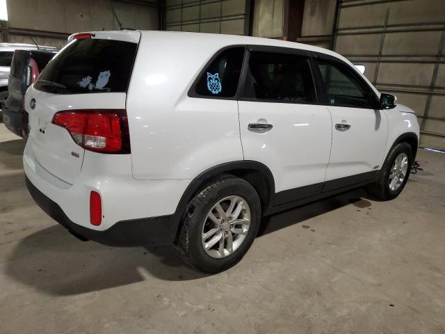 Photo 3 from auction – 2015 KIA SORENTO LX with VIN 5XYKTCA61FG605331