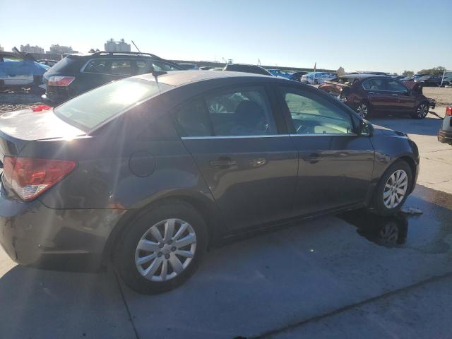 Photo 3 from auction – 2011 CHEVROLET CRUZE LS with VIN 1G1PC5SH0B7248726