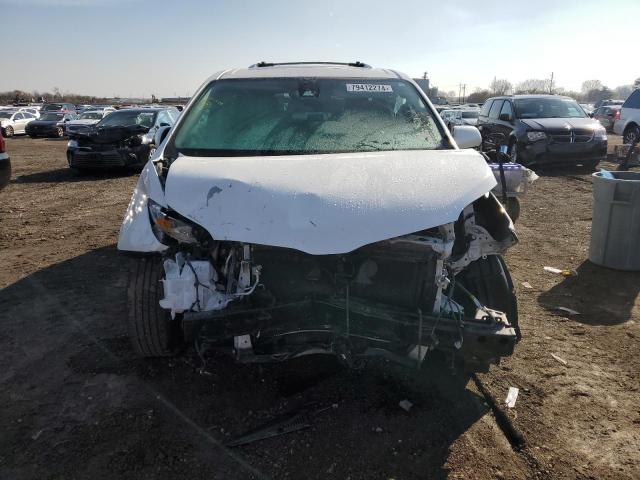 Photo 5 from auction – 2018 TOYOTA SIENNA VAN with VIN 5TDYZ3DC6JS952398