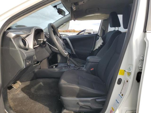 Photo 7 from auction – 2016 TOYOTA RAV4 LE with VIN JTMBFREV4GJ068628
