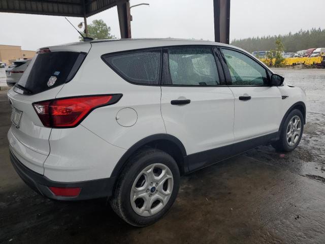 Photo 3 from auction – 2019 FORD ESCAPE S with VIN 1FMCU0F7XKUC19349
