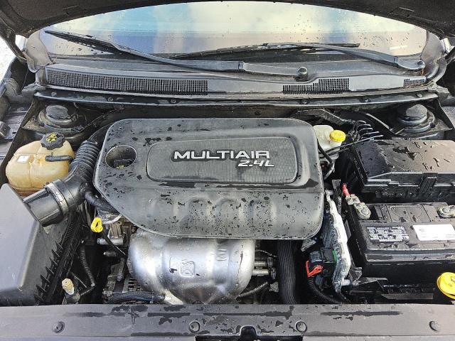 Снимка 11 от търг – 2016 CHRYSLER 200 C с VIN 1C3CCCCB8GN135411