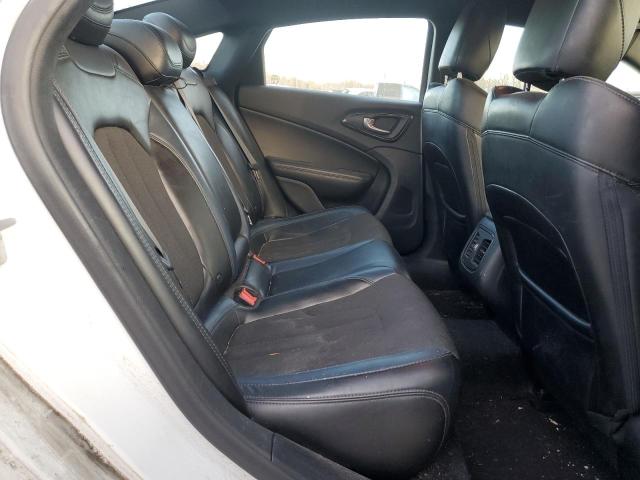 Photo 10 from auction – 2015 CHRYSLER 200 S with VIN 1C3CCCBB8FN562958