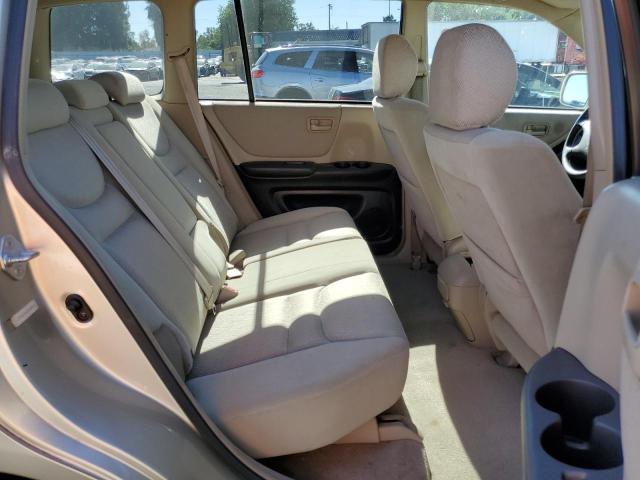 Photo 11 from auction – 2002 TOYOTA HIGHLANDER with VIN JTEGD21A220042657