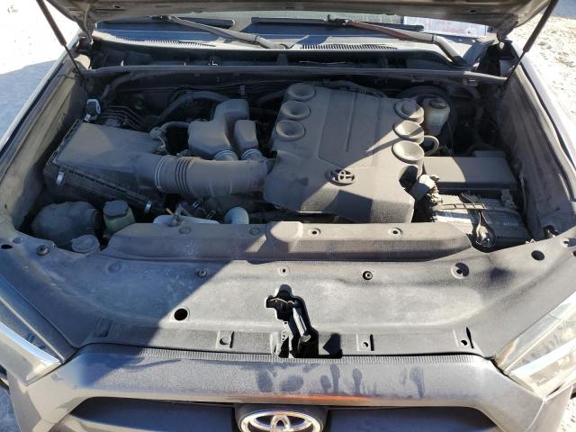 Photo 12 from auction – 2017 TOYOTA 4RUNNER SR with VIN JTEZU5JR5H5153411
