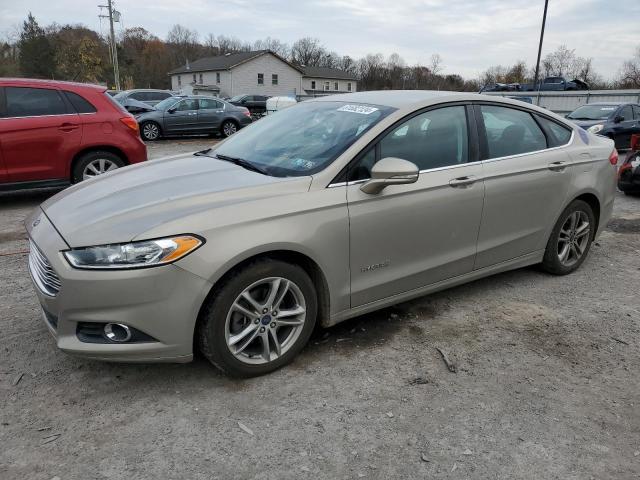 FORD FUSION SE 2016 with VIN 3FA6P0LU1GR129336 - Photo from auction