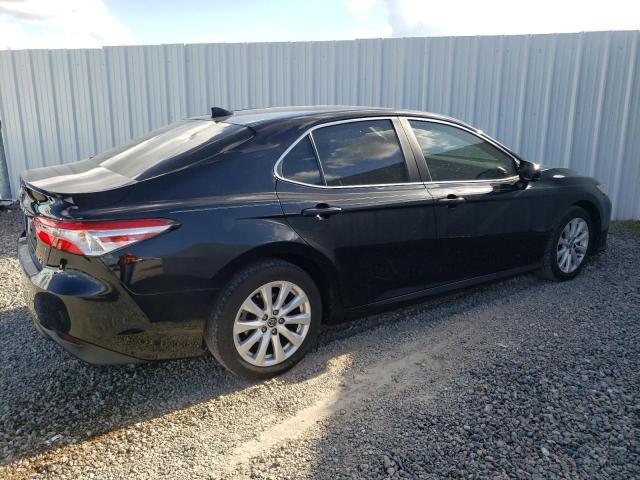 Photo 3 from auction – 2020 TOYOTA CAMRY LE with VIN 4T1C11AK2LU983949