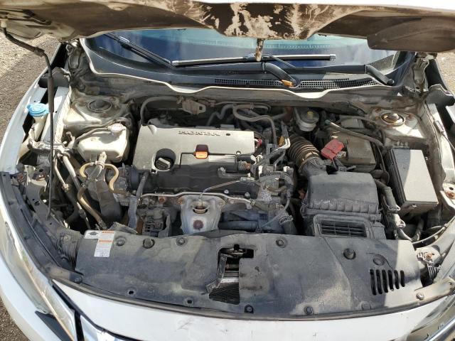 Photo 11 from auction – 2017 HONDA CIVIC EX with VIN 2HGFC2F84HH038995