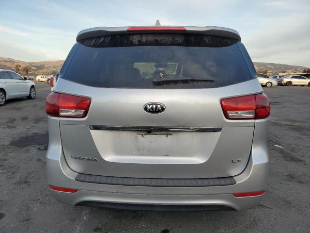 Photo 6 from auction – 2017 KIA SEDONA with VIN KNDMB5C12H6231343