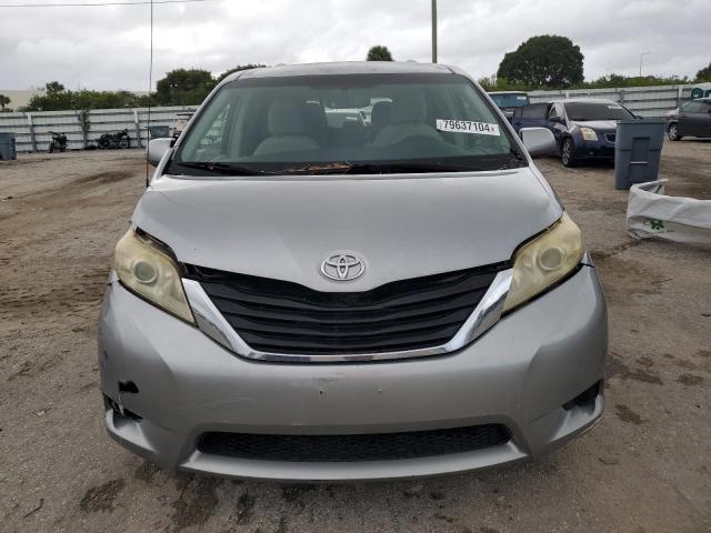 Photo 5 from auction – 2013 TOYOTA SIENNA LE with VIN 5TDKK3DC4DS346953