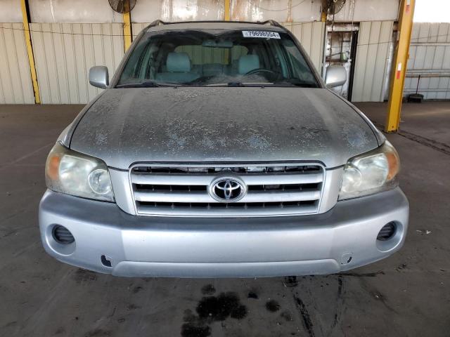 Photo 5 from auction – 2005 TOYOTA HIGHLANDER with VIN JTEEP21A250121779