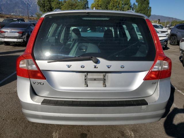 Photo 6 from auction – 2010 VOLVO V70 3.2 with VIN YV1982BW7A1154580