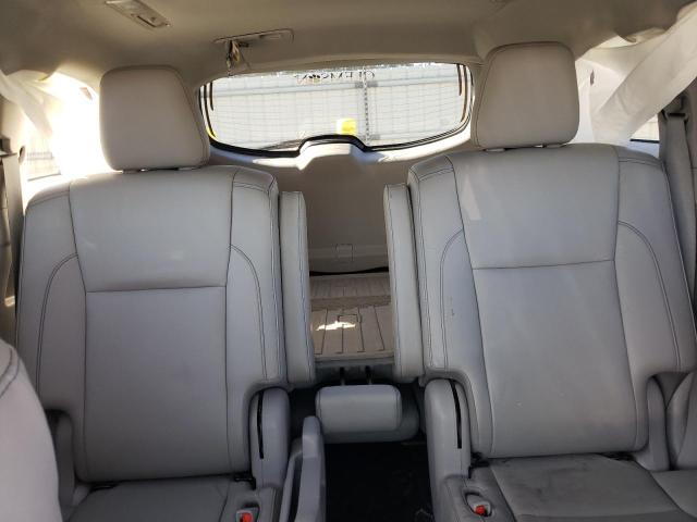 Photo 10 from auction – 2018 TOYOTA HIGHLANDER with VIN 5TDJZRFH9JS909204
