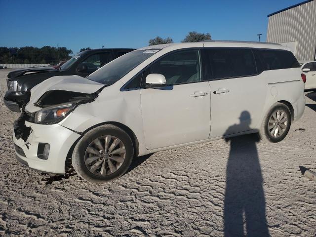 Photo 1 from auction – 2015 KIA SEDONA EX with VIN KNDMC5C18F6077280