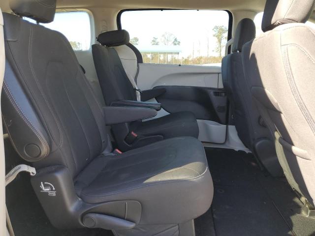 Photo 11 from auction – 2019 CHRYSLER PACIFICA T with VIN 2C4RC1FG4KR639628
