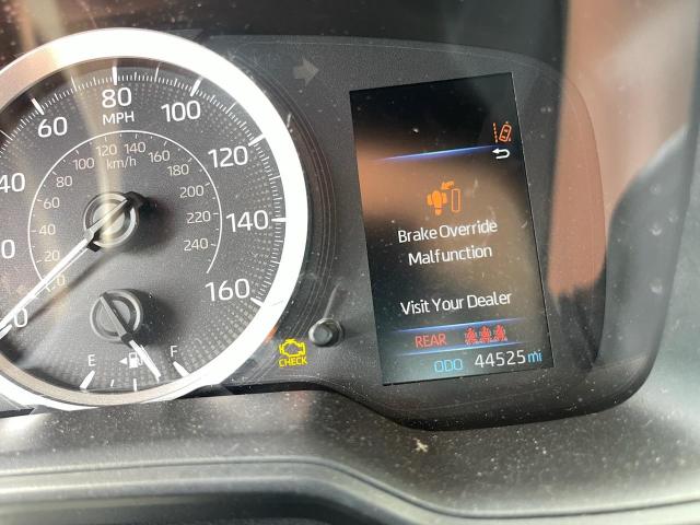 Photo 9 from auction – 2021 TOYOTA COROLLA LE with VIN 5YFEPMAE2MP185182