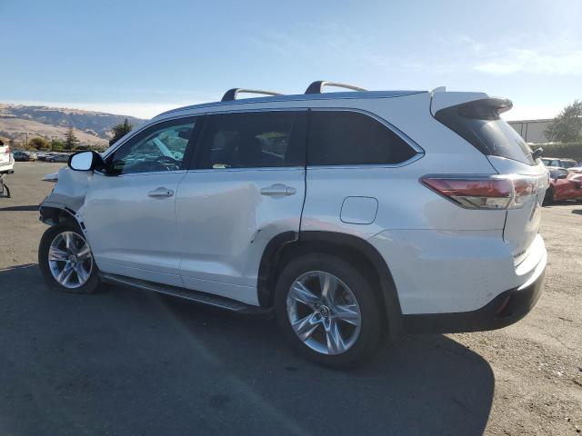 Photo 2 from auction – 2016 TOYOTA HIGHLANDER with VIN 5TDYKRFH8GS184559