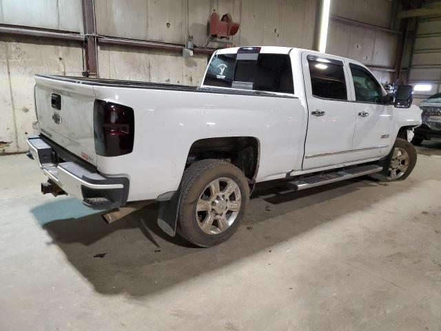Photo 3 from auction – 2017 CHEVROLET SILVERADO with VIN 1GC1KWEG8HF112707