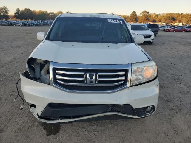 Photo 5 from auction – 2015 HONDA PILOT TOUR with VIN 5FNYF4H90FB019542