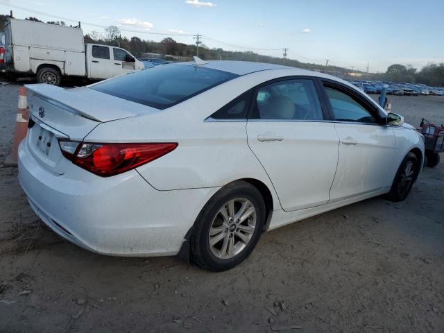 Photo 3 from auction – 2011 HYUNDAI SONATA GLS with VIN 5NPEB4AC2BH070623