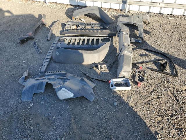 Photo 13 from auction – 2016 JEEP WRANGLER with VIN 1C4BJWDG4GL309012