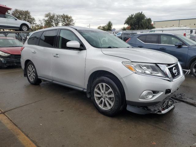 Photo 4 from auction – 2015 NISSAN PATHFINDER with VIN 5N1AR2MN6FC629230